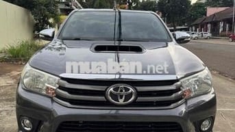 Toyota Hilux 2015 2.5E 4x2 MT - 100000 km