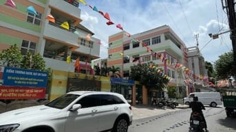 Mặt Tiền 4 Tầng 4x15(61m2) Trần Hữu Trang - Nguyễn Đình Chính 13,5 Tỷ