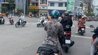 CHO THUÊ 5000M GÓC 3 MẶT TIỀN DƯƠNG QUẢNG HÀM+GẦN VINCOM PHAN VĂN TRỊ