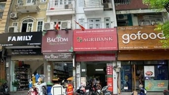Cho thuê nhà mặt phố Lê Đại Hành