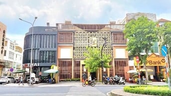 Bán nhà mặt tiền ngang 16m đường Phan Xích Long, PHường 2, Phú Nhuận