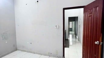 Bán nhà mặt tiền kd buôn bán ngay chung cư picity tx 13