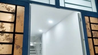 Cho thuê nhà nguyên căn hẻm Trần Đình Xu, P.Nguyễn Cư Trinh, quận 1