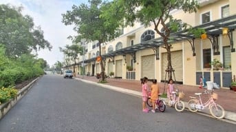 Bán Shophouse 4 tầng, DTSD 181m2 – KDC Senturia Nam Sài Gòn, Sổ hồng