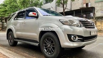 Gia đình bán xe Toyota Fortuner máy diesel SX 2016
