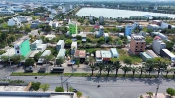 5 x 26 Liền kề CÔNG VIÊN - Xây dựng tự do - GIÁ MỀM khu vực BÌNH CHÁNH