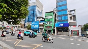 Bán nhà mặt tiền đường Nguyễn Trãi Phường 3 Quận 5. DT 5.1x21m 5 tầng