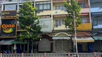 Bán nhà MT Tạ Quang Bửu P5Q8. 4x16m 1 trệt 1 lửng 2 lầu ST.