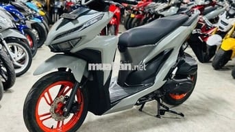 XE MÁYTHANH TÙNG_VARIO 150 XÁM XI MĂNG MÁY ZIN