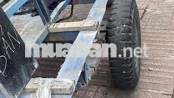 Dư xe lôi không xử dụng, cần bán.