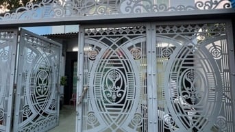 870tr cần bán nhanh nhà rộng đẹp nằm gần QL1A