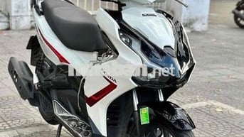 Bán xe AB 8/2021 màu trắng