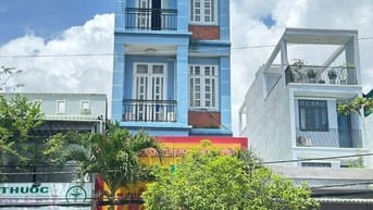 Hót hót!! Bán nhà mặt tiền Huỳnh Tấn Phát, Nhà Bè, Dt 5 x18,5m, 3 lầu,