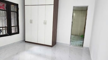 Cho thuê căn hộ tập thể phố Phạm Ngọc Thạch 