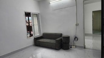 Cho thuê căn hộ tập thể Hào Nam - Vũ Thạnh 
