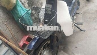 Cần bán cúp 82 50cc xe hàn quốc