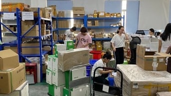 Đang cần gấp 3 bạn: Gói hàng và kiểm hàng ( Chính chủ: Quận 8 )