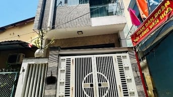 GẤP ! CHÍNH CHỦ KẸT BANK BÁN NHANH CĂN 2 lầu SỔ RIÊNG GIÁ MỀM 