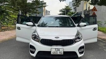 Kia Rondo sản xuất 2017