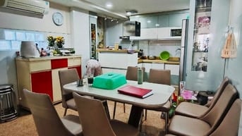 Bán nhà 4x18 nở hậu 4.5 kết cấu 6 lầu có thang máy Quận 8