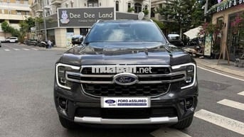 Everest Titanium 4x4 2025 odo 700km