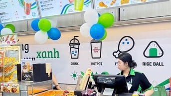 Cần Tuyển Sinh Viên, Trung Tuổi Làm Ngay