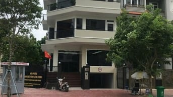 Cho thuê nhà góc 2 mặt tiền đường hoàng trọng mậu KDC Himlam Tân hưng 