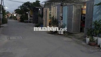 Nhà 100m2 1trệt 1lầu 3pn 2wc sân để xe hơi 8.5triệu