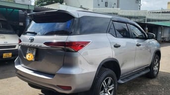 Toyota Fortuner 2.4G 4x2 MT 2018 - 705 Triệu