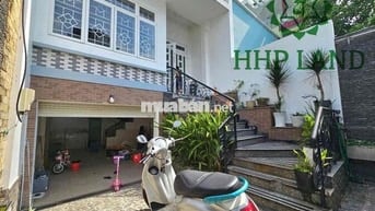 Cho thuê nhà đẹp 1T2L p. Trung Dũng, hẻm oto thông