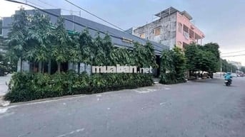 Biệt Thự góc 2MT đường lớn dt 24x16m nhà 2 tấm giá thuê 40tr/th