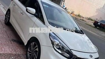 Kia Rondo 2016 2.0 GAT - 180000 km