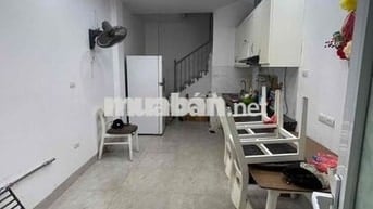Chính chủ cho thuê nhà nguyên căn 5 tầng, nhà đẹp, đầy đủ tiện nghi