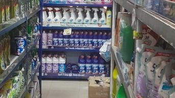 Bách hóa tổng hợp cần 3 bạn làm việc tại cửa hàng