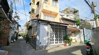 Bán Nhà 3 Tầng 4,4x24m - Hẻm 6m Trường Chinh Thông Song Hành, Quận 12