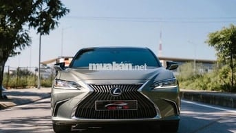 Lexus ES 250 2020 - 51000 km