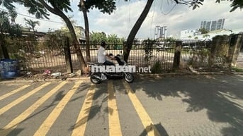 lô đât  đông hò gan bigc dt 120m2  gia tot