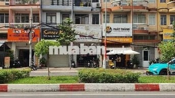 Bán nhà 3 lầu Mặt Tiền đường Tạ Quang Bửu P6 Q8