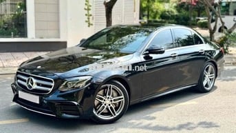 Mercedes Benz E Class 2018 E300 AMG 1 chủ