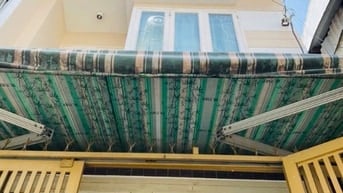 Nhà Bán Trường Sa sát mặt tiền ngay Phố Ẩm Thực Phan Xích Long - 4 Tần