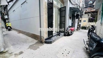 HÀNG HIẾM! Vip Hà Đông, gần ô tô, lô góc, 2 thoáng, vị trí đắc địa