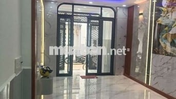 NHÀ MỚI NGAY CHỢ THIẾC -- Q12 -- 45M2 -- 4T200