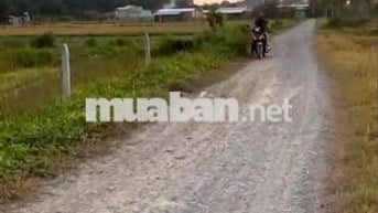 85m2 sổ hồng sẵn. Đường thông. Gần KCN Phước Đông. 125tr hết đất