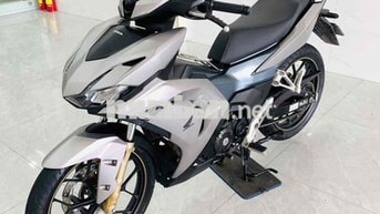 CẦN THANH LÝ Winner V3 ABS bstp59 đẹp keeng