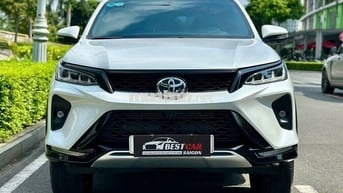 Toyota Fortuner Legender 2x4 Cao Cấp 2025