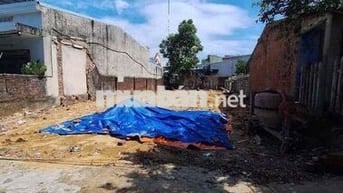 Đất kiệt Tôn Đản đối diện ủy ban phường An Khê