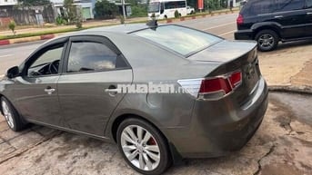 Kia Cerato 2010 1.6 AT - 999 km