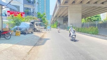 ĐẤT 3 MT NGUYỄN THỊ THẬP - SÁT CHUNG CƯ RIVIERA POINT - GPXD 4 TẦNG