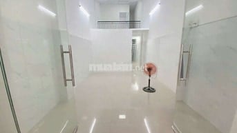 Cho thuê nhà  đường 8m Lê Ngã Quận Tân Phú
