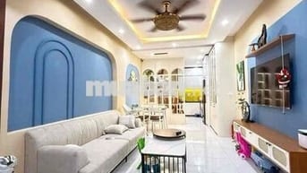 Siêu Phẩm Phú Diễn 40m2 - 5 Tầng - Gần Phố - Tiện Ích - Giá 6,5 Tỷ